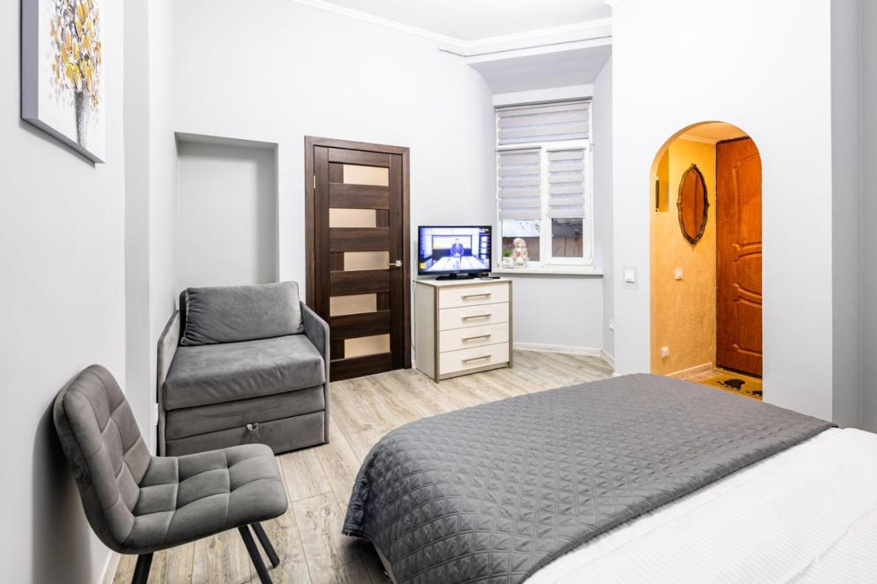 Apartments Galitskaya Street Lviv Exterior photo